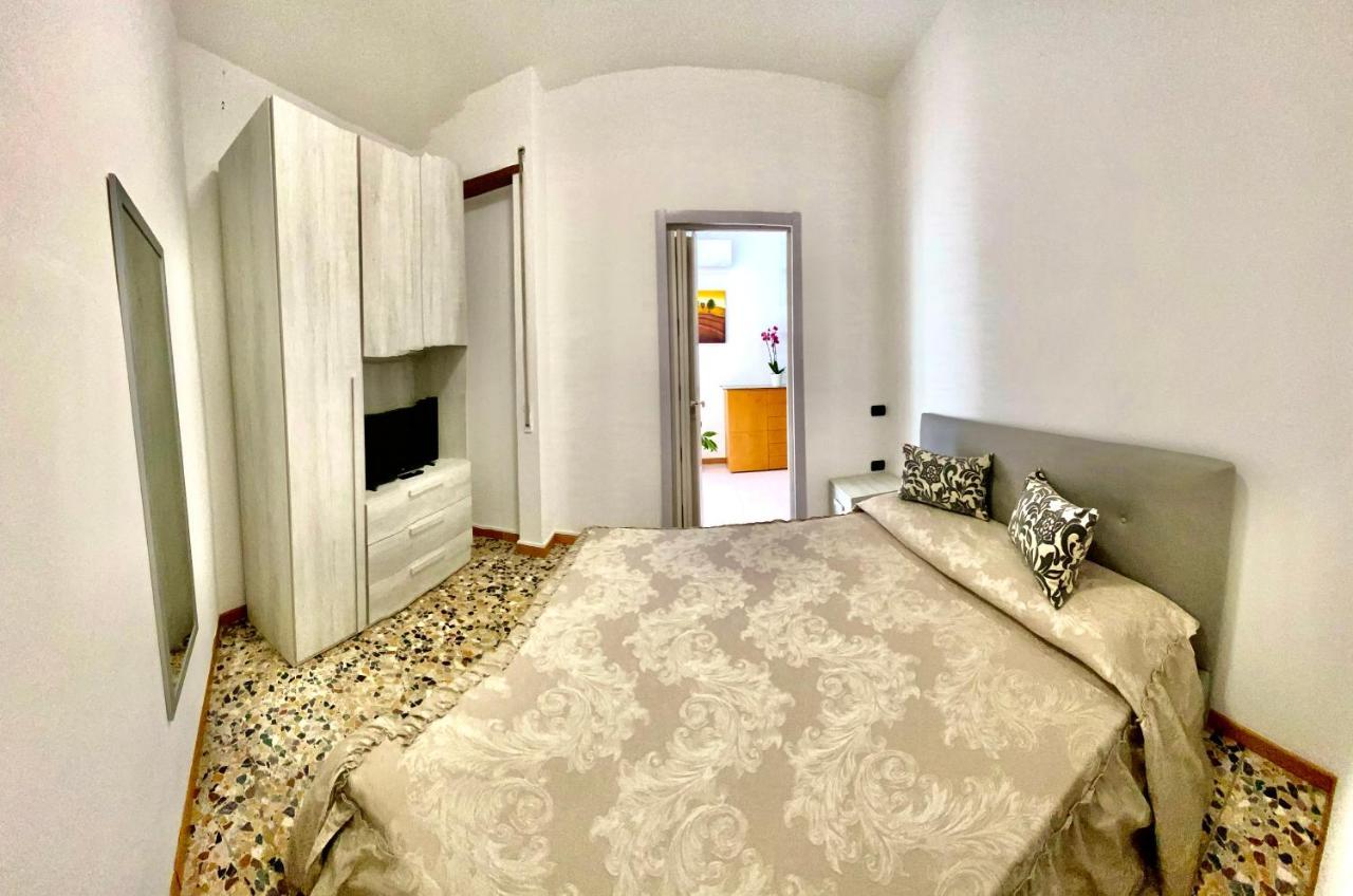 Casa Vacanza Elena Verona Exterior foto
