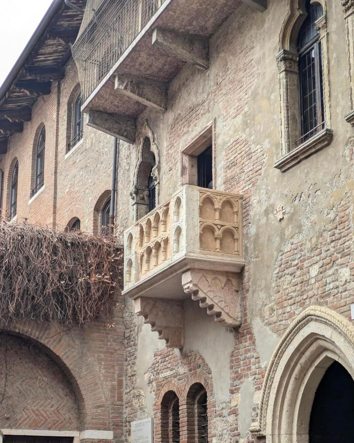 Casa Vacanza Elena Verona Exterior foto